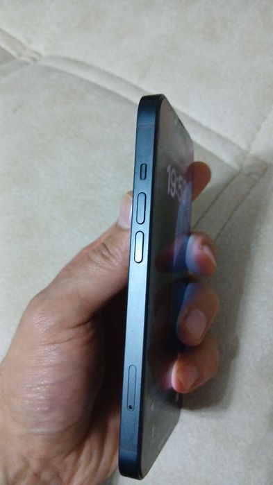 Продается iphone 14 темно синий