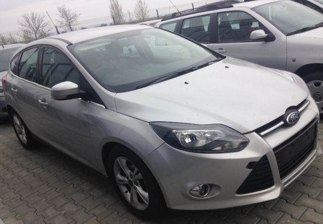 Dezmembram Ford Focus 3, 1.6 benzina,an fabr 2012
