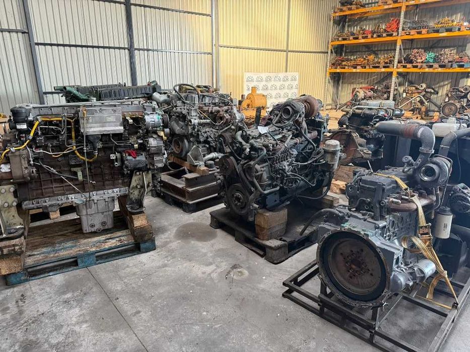 Motor buldoexcavator JCB , Fiat Hitachi