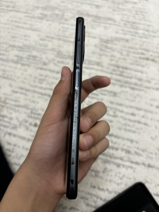 Продаю телефон Poco x5