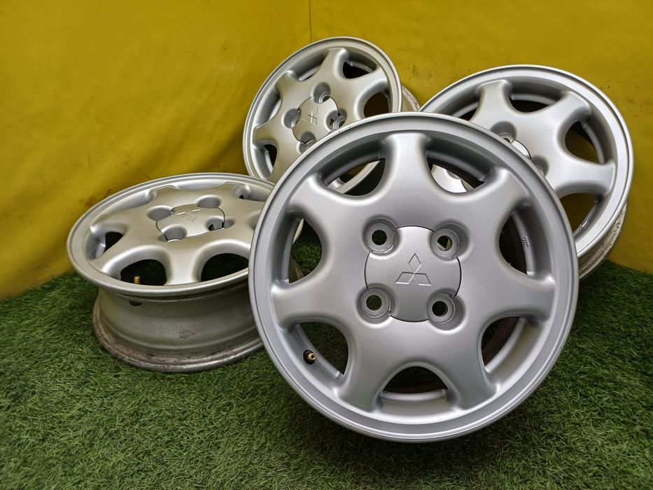 Диски R14 4x114.3 на Mitsubishi и другие.
