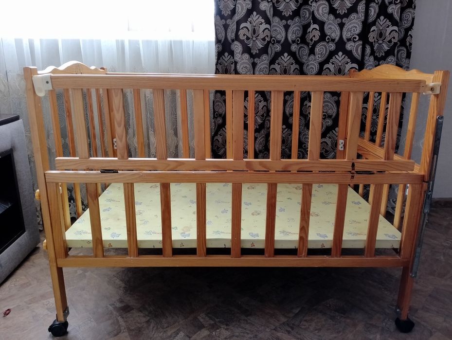 Детские кроватки