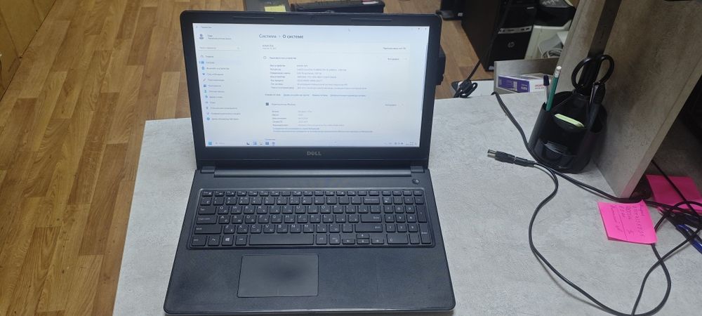 Ноутбук i3/8gb/2 видеокарты/ссд