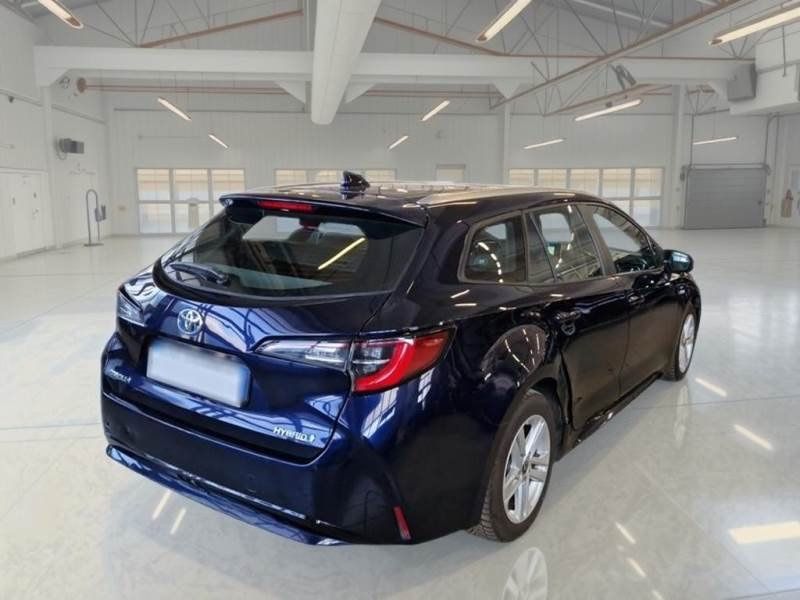 16700 euro Toyota Corolla Bussines 1.8 Hybrid 10/2021 doar 119.000 km schimb doar cu Rav4