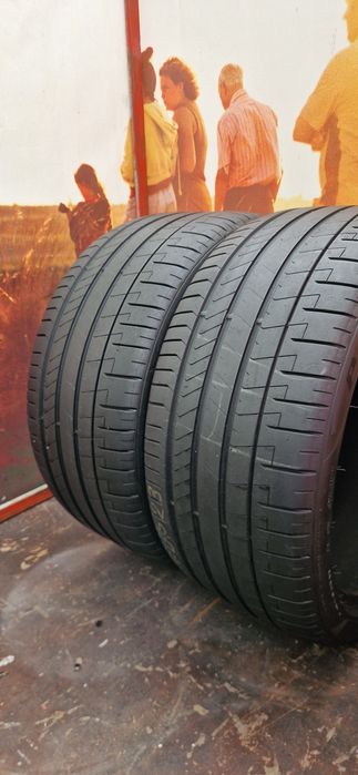 2 Anvelope Pirelli 295 35 R23 de vara . Dot 2021
