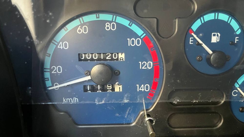 Damas Kombi 2026