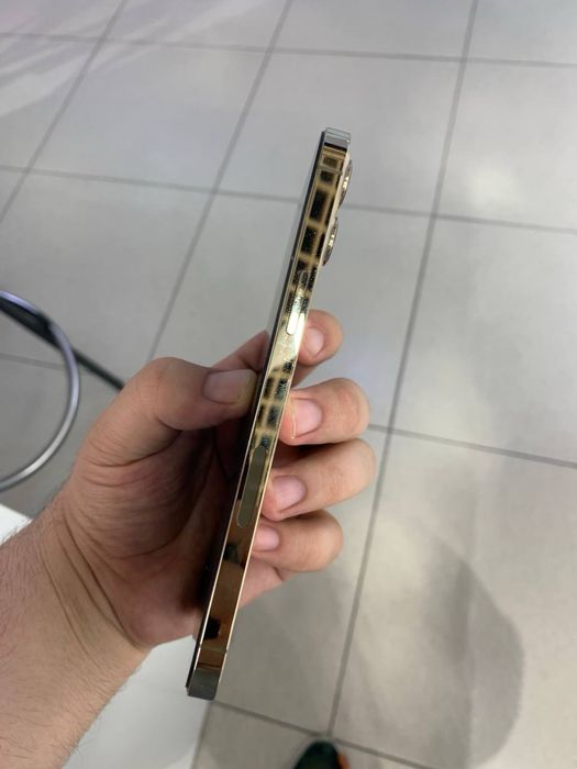 продам iphone 12 Pro Max