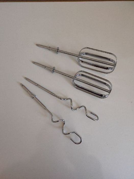 Универсальный ручной миксер