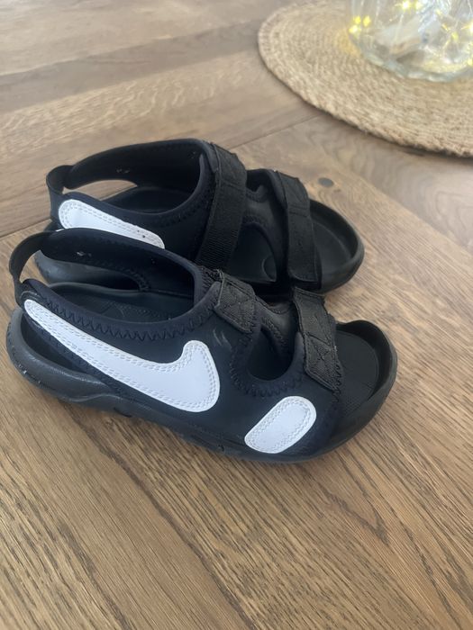 Сандали Найк