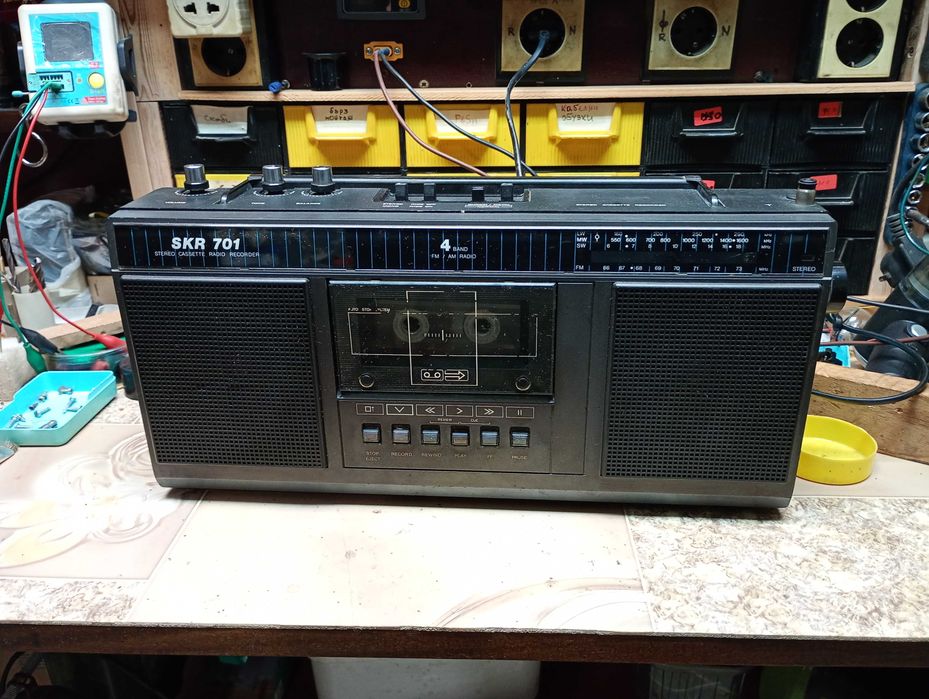 Двукасетен Aciko ACR-118 с подвижни колони