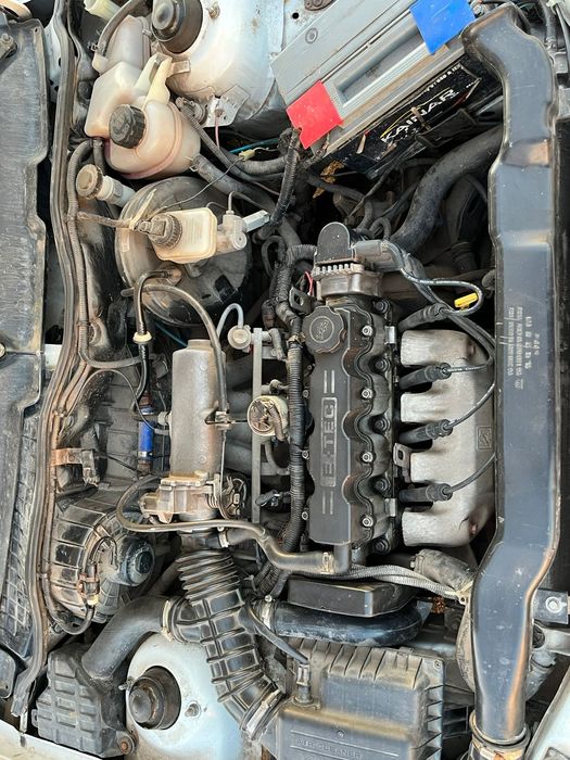 Продам машину 2013 года