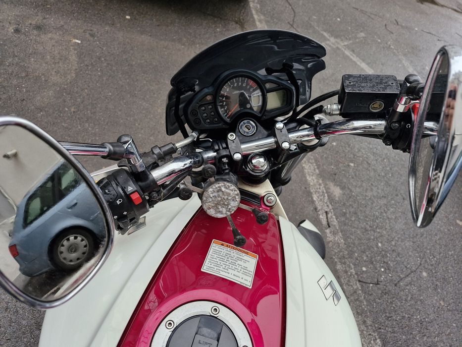 Suzuki Gladius ( Barbie)