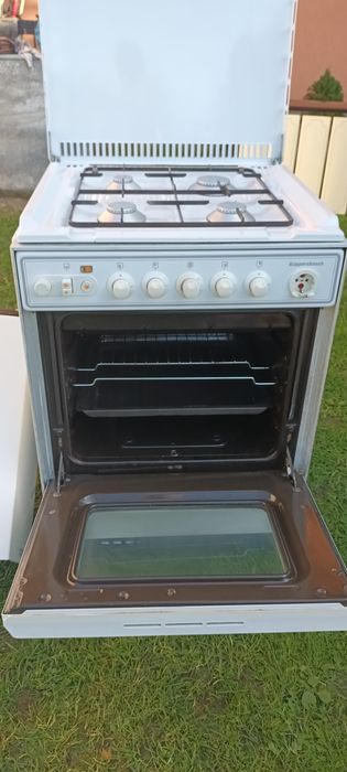 Vand aragaz cu convector si autogaizere