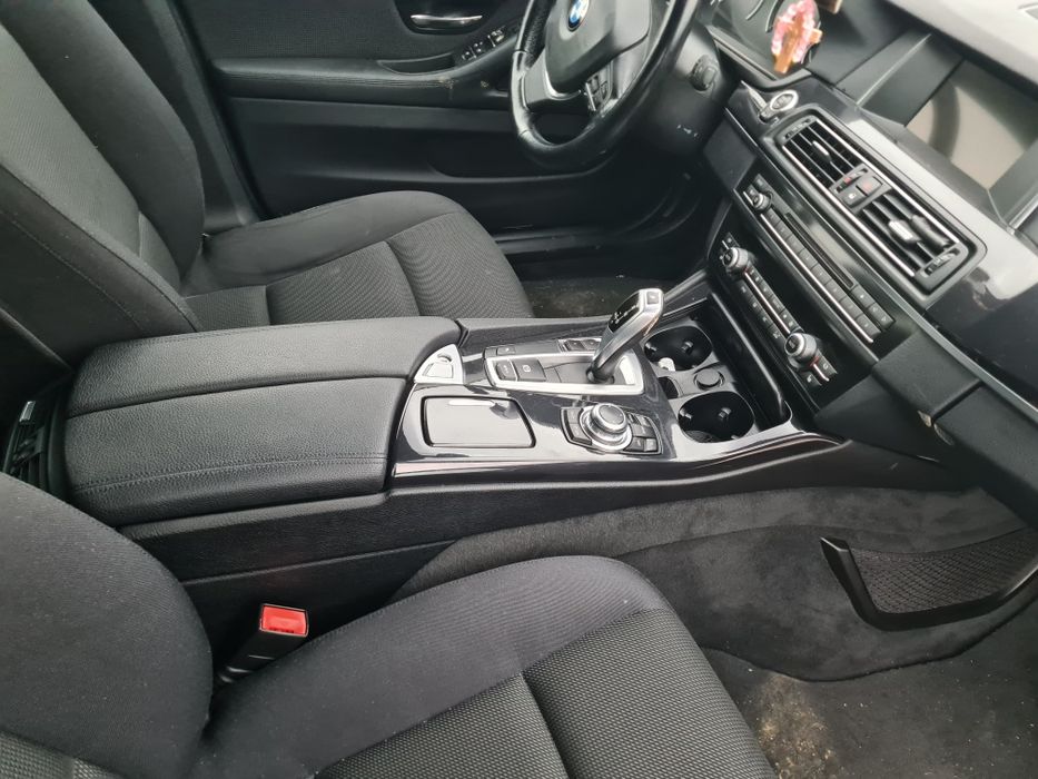 Conversie schimbare volan stanga bmw f10 f11 automat negru