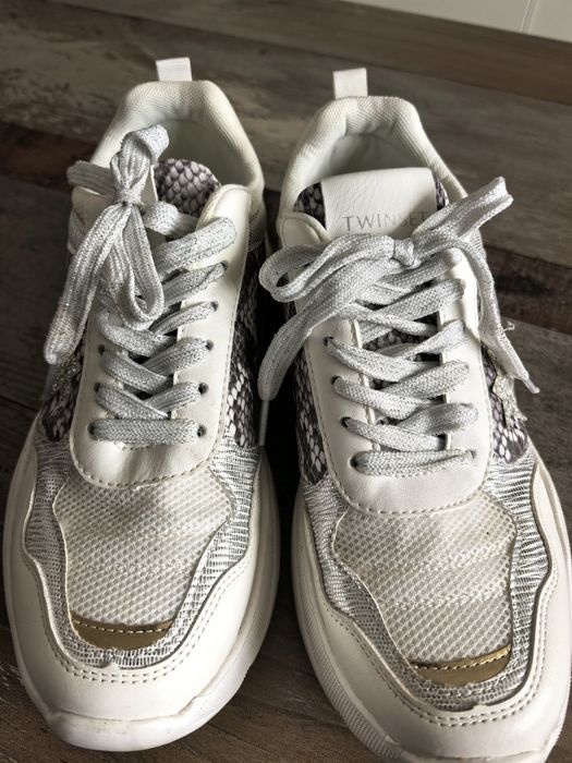 Дамски маратонки