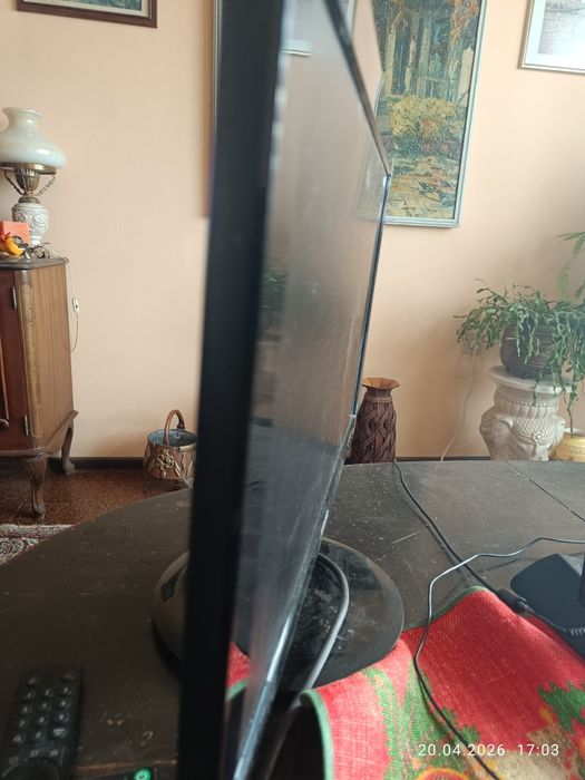 Monitor 22" LCD Display