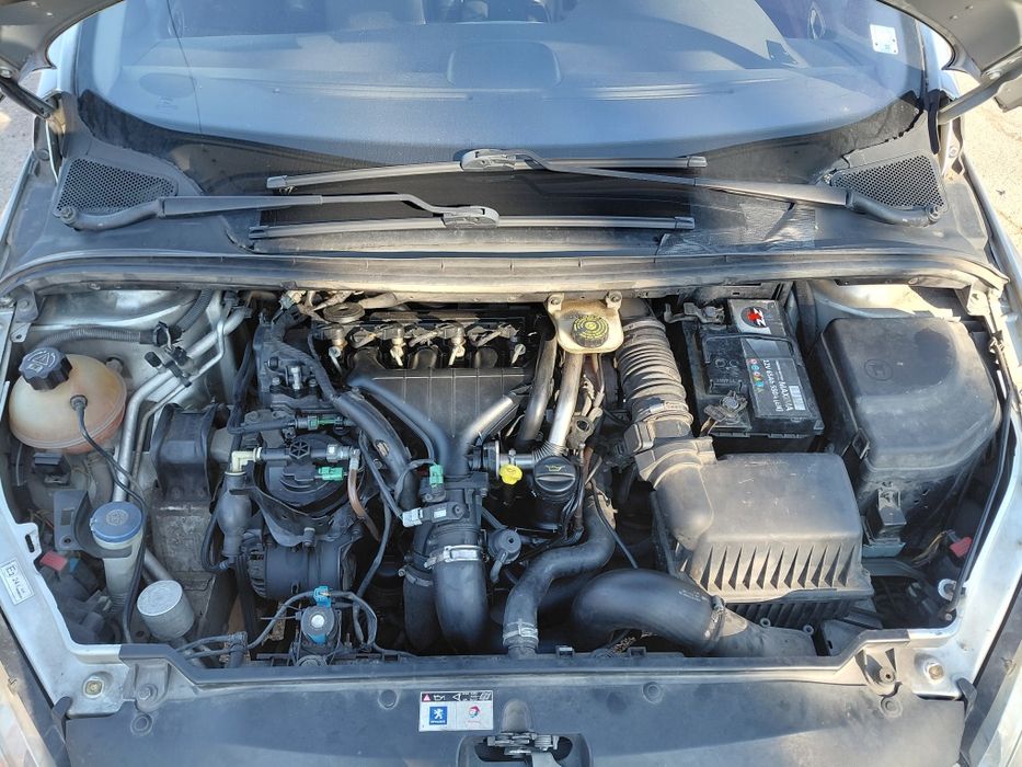 Пежо 307 2.0 ХДИ на части !!!