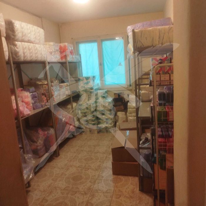 Продава се Магазин в Бургас, Лазур - 130 кв.м за 2239 €/кв.м - Снимка #2