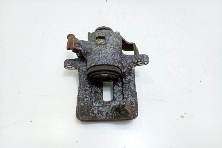 Etrier dreapta spate Audi A4 B7