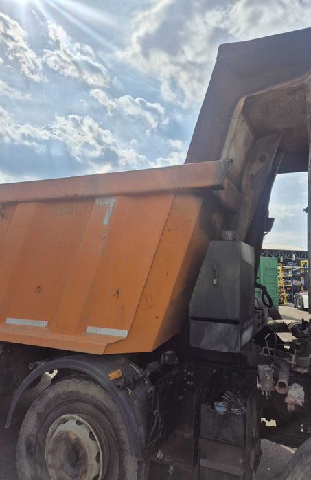Bena camion 8x4 Özünlü