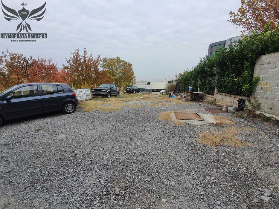 Под наем помещение склад 120кв и земя 1000кв в гр.Асеновград