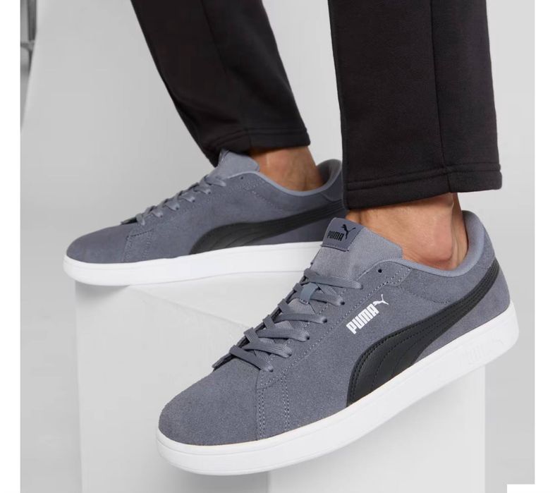 Puma Smash v2 (в замшевом исполнении — Suede)