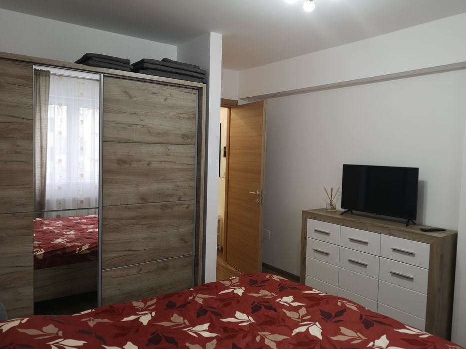 Cazare regim hotelier 2 camere Coresi . De la 200 lei.