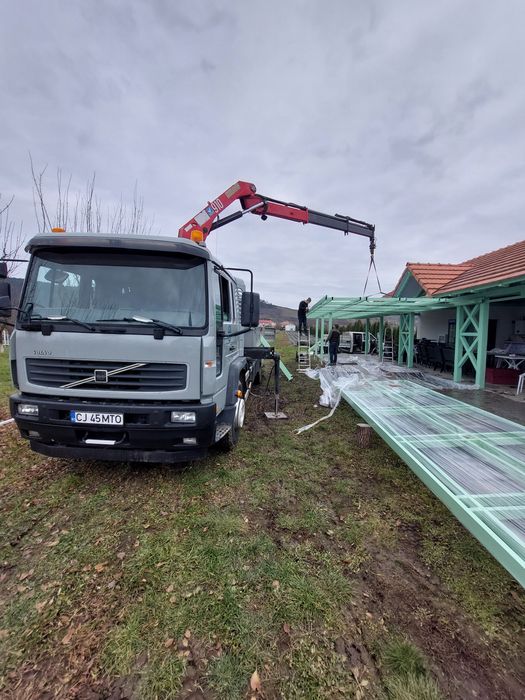 Transport camion cu macara Transport basculabil