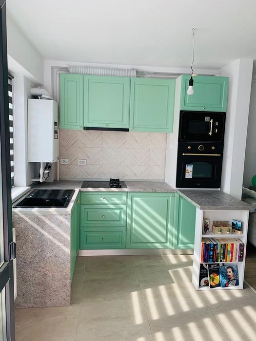 Mobila de bucatarie la comandă