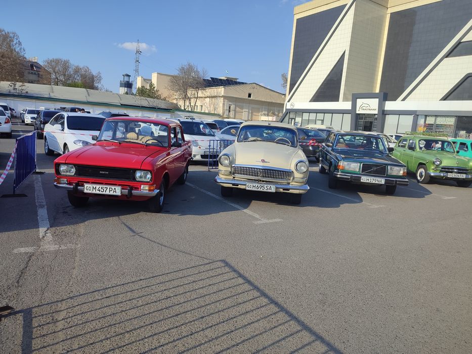 Продается москвич 2140 КПП ВАЗ пятиступка, либо обмен на газ 21