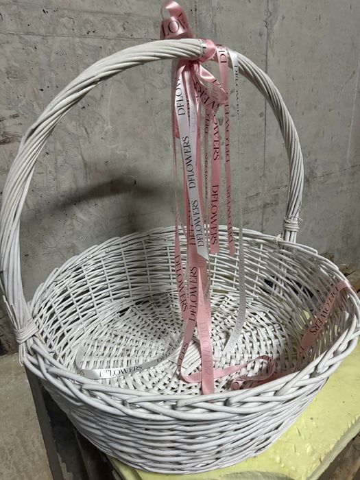 Корзина белая