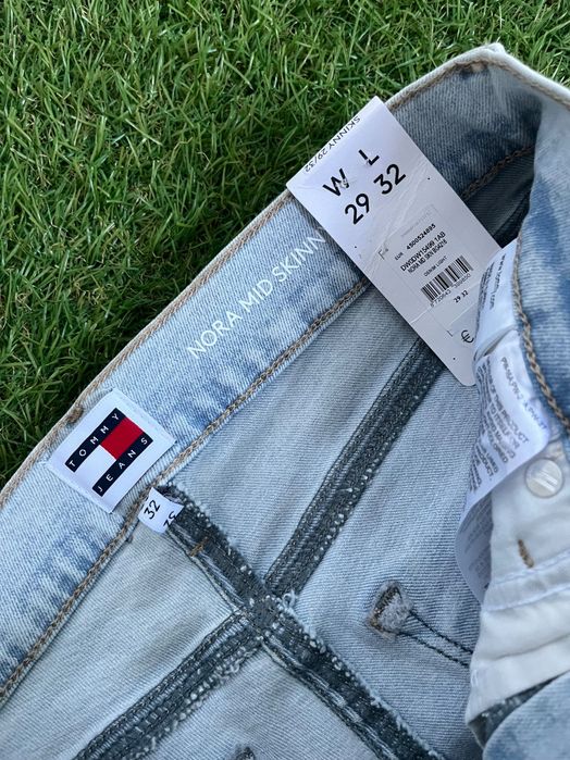 Дамски дънки : Tommy Jeans Nora Mid Skinny 29