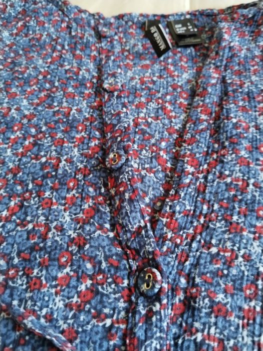 Mango белая юбка блузка в цветочек голубая футболка размер М , Манго