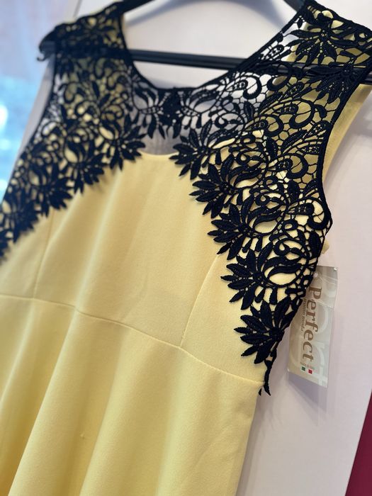 Дамска рокля