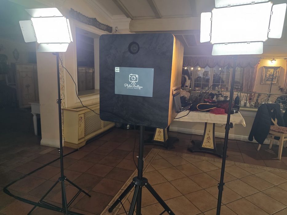 Photo Booth de Închiriat – Poze Instant pentru Evenimente