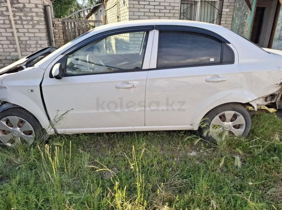 Продам нексия р3