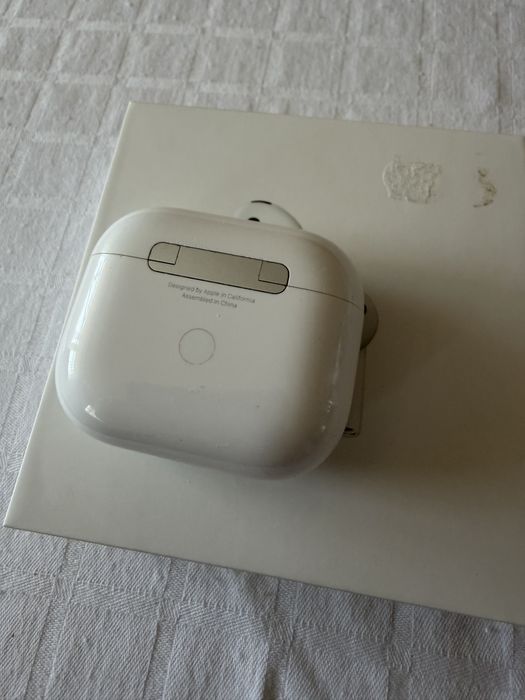 air pods 3  generatia 3