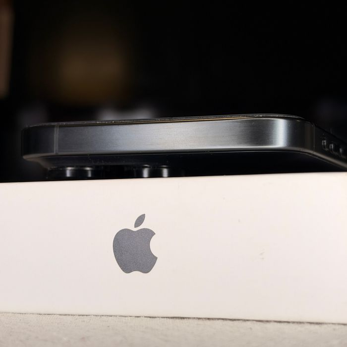 iPhone 15 Pro Max 256GB Black гаранционен до 2028