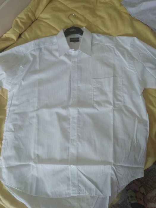 Чисто нови мъжки ризи