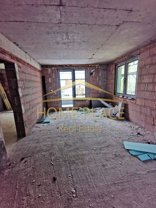 Продава се Тристаен апартамент в Варна, Център - 88 кв.м за 3750 €/кв.м - Снимка #1