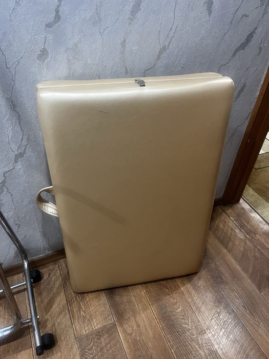 Стол для массажа