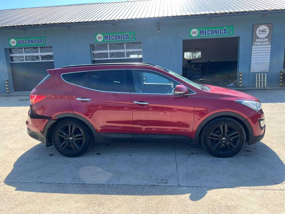 Dezmembrari piese Hyundai Santa Fe 3 2.2 CRDI 2014 Cod: D4HB