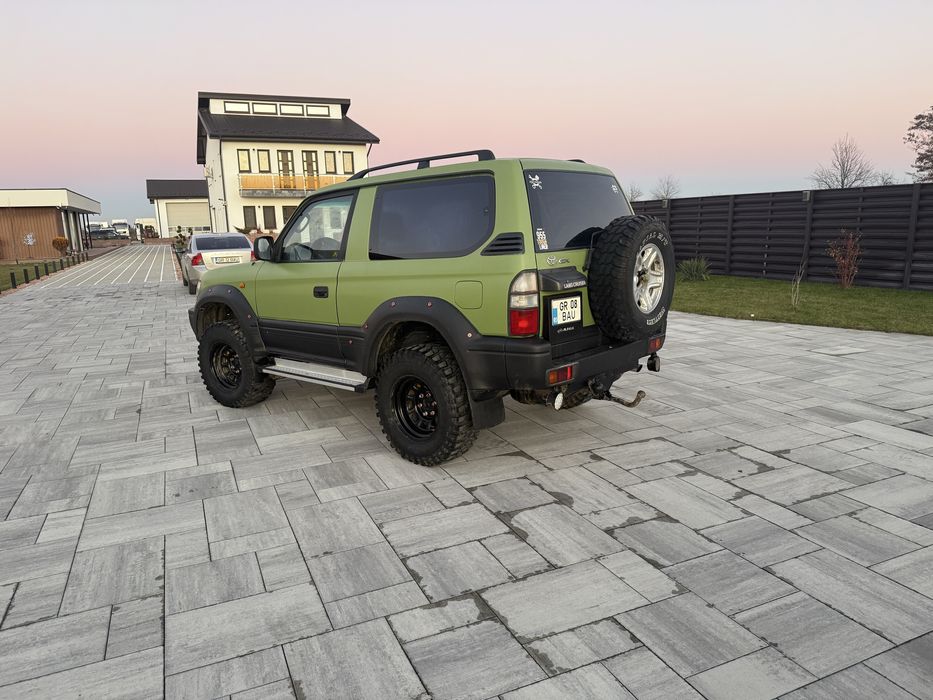 Toyota land cruiser j90