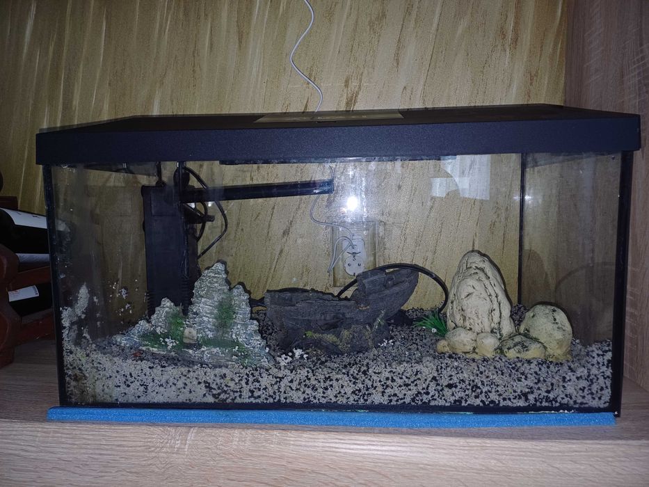 Acvariu de vanzare 50 l