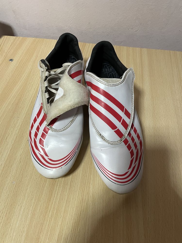 Ghete de fotbal Adidas F30 2008 Zalau OLX.ro