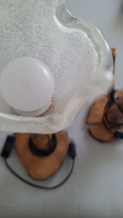 Lampa din lemn stejar