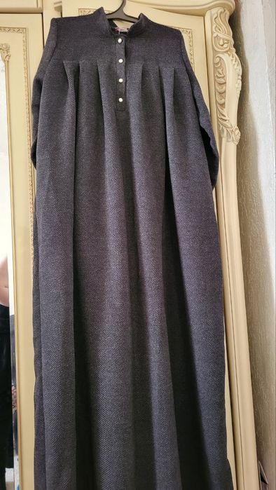 Длинное платье на зиму (свободный)