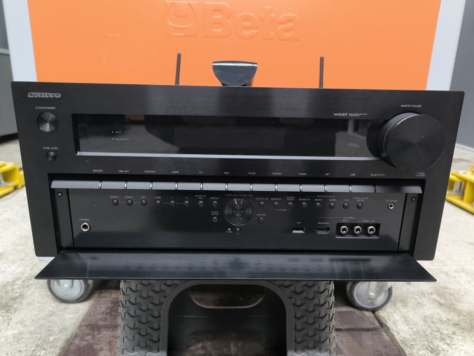 Onkyo tx nr-838 Atmos 4k WIFI