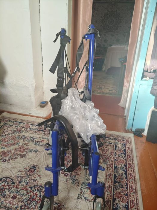 Инвалидная коляска