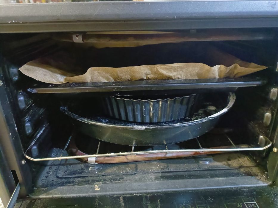 Продам духовку senсer